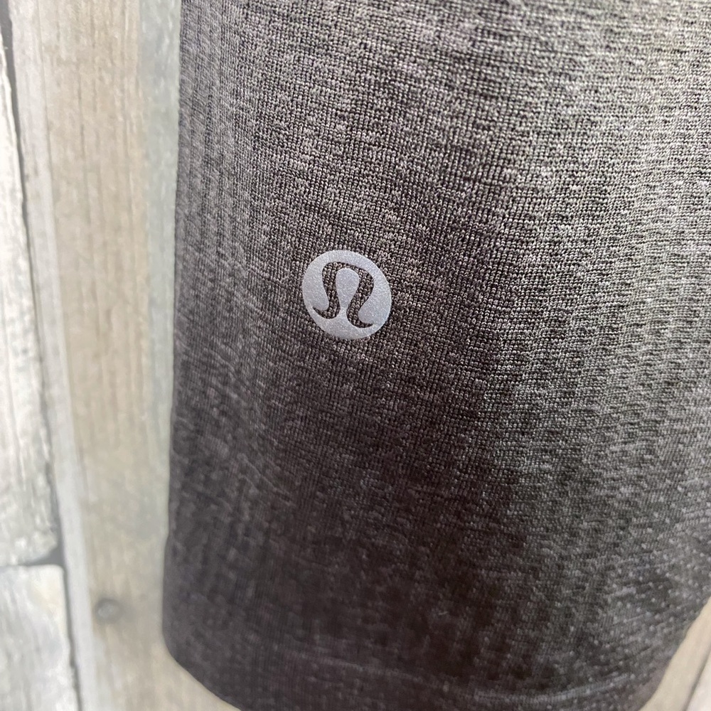 Lululemon Metal Vent Tech Short Sleeve 2.0 in Graphite Grey Size Large. - Picture 6 of 14